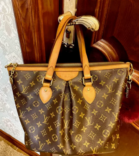 lv派拉蒙小号 四角状况好 包带无脏污无裂...