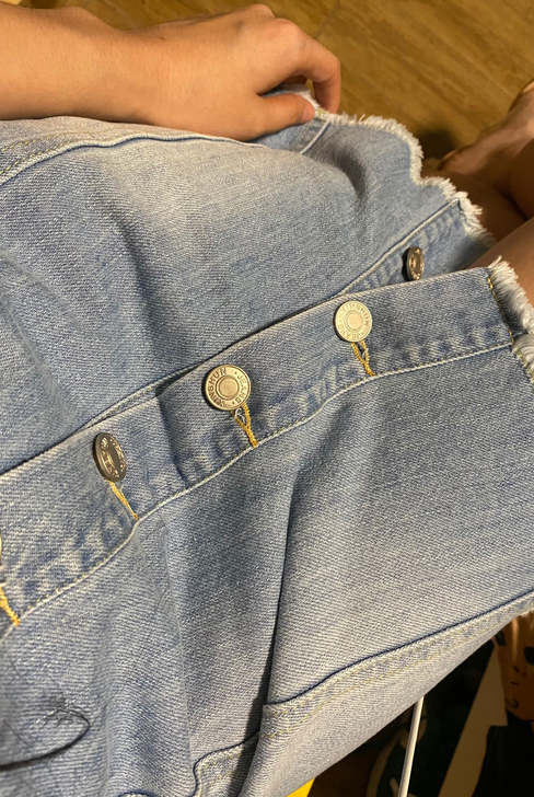 纽扣可随意发挥，原相机实拍