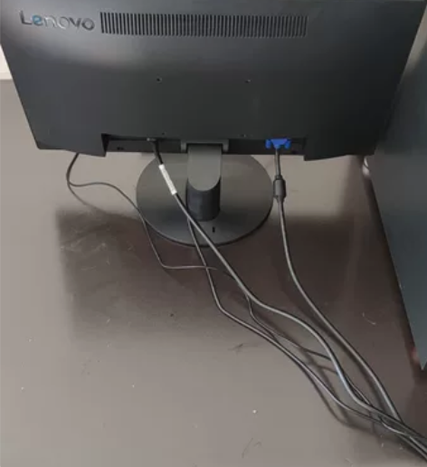 出i3台式电脑一套，8G内存，技嘉主板，华...