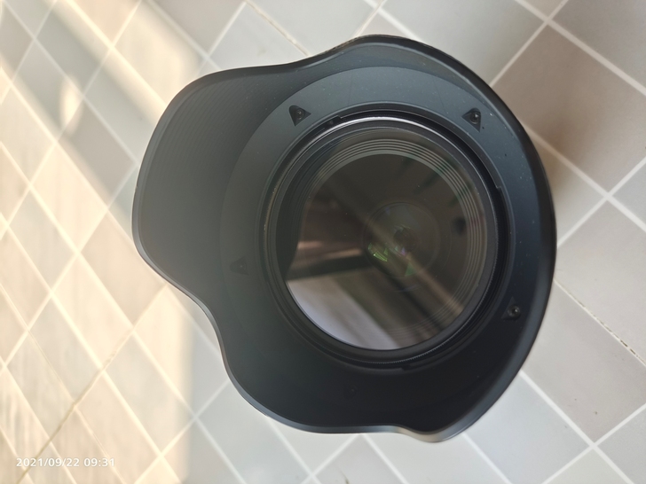 适马今年推出的 35 1.4 DG DN