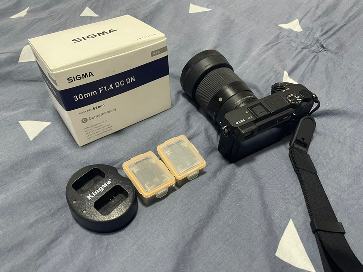 索尼a6300 适马30 1.4