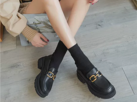 真皮厚底小皮鞋女乐福鞋英伦复古金属链单鞋i...