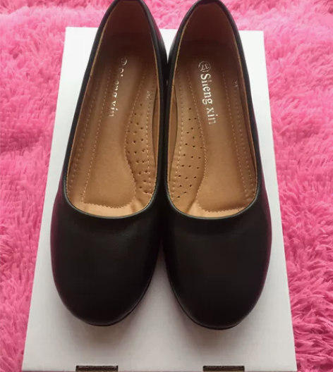 空姐专用软底鞋 全新，全新，全新，公司内部...