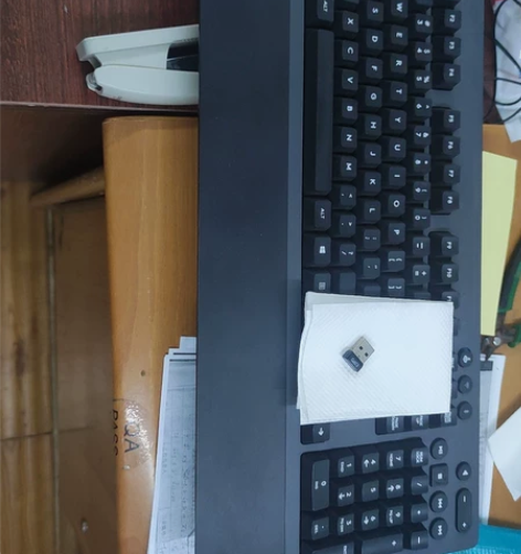 G613罗技无线键盘,购自狗东,转让了哈。...
