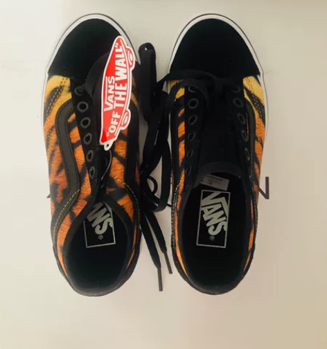 VANS帆布鞋34.5码 公司闷包 无盒 ...