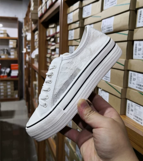 CAMEL骆驼女士帆布鞋，仅剩35/40码...