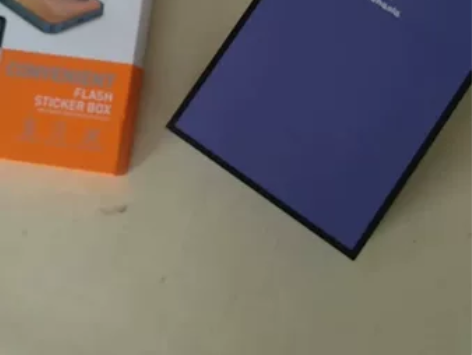 钢化膜，买回来我的手机用不了，多出来的不想...