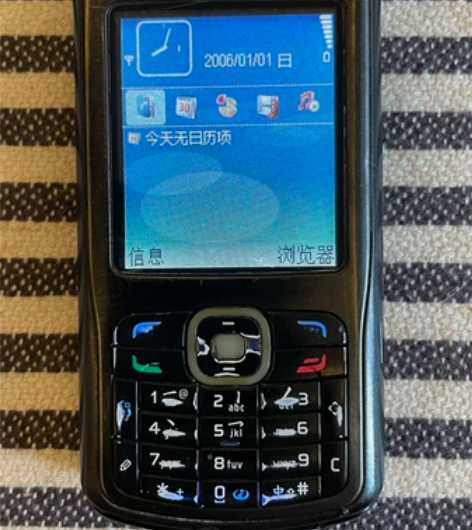 诺基亚手机,型号n70功能正常,铃声响亮,...
