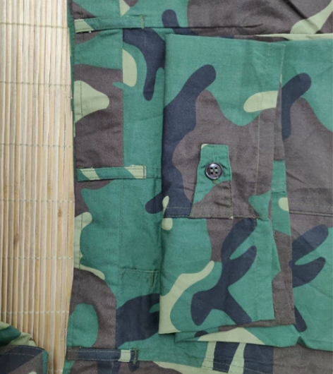 迷彩服套装yby款4/3 感兴趣的话点“我...