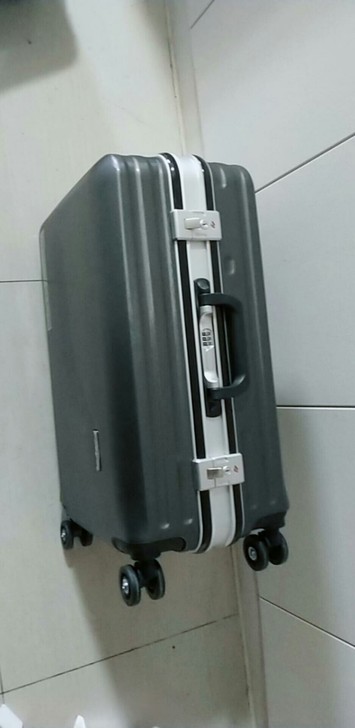 9.9成新,行李箱 韩版旅行箱 潮流...