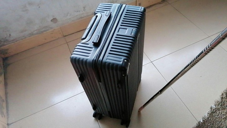 包邮 闲置几个26寸高档行李箱,84包邮,...