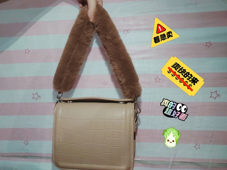 跟完全是新的差不多，就背过一两次而已，家里...