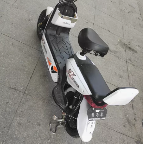 电动车,48V电池,能跑40-45公里 感...