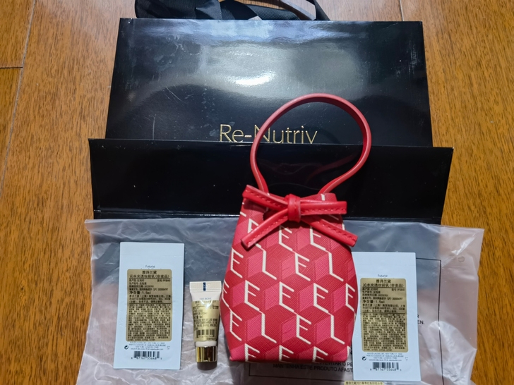 雅诗兰黛小拎包图一全部打包价