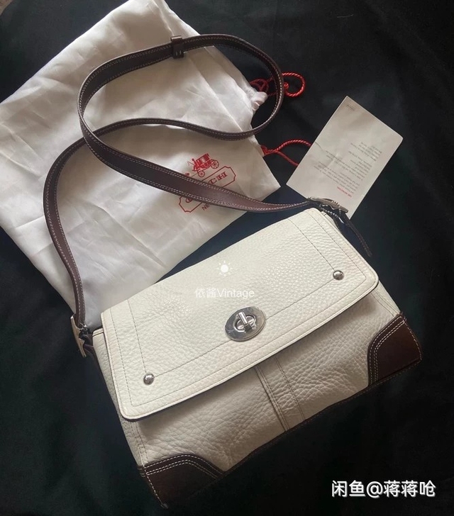 【代挂】谁来带走这该死的coach中古斜挎...