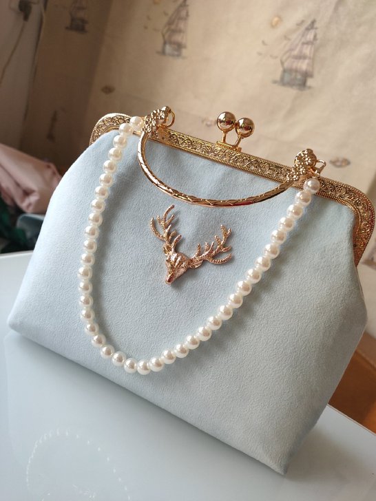 旗袍汉服日常款丝绒天鹅绒手工包包口金包，