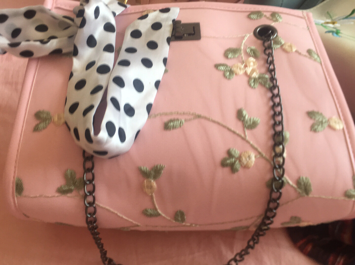 闲置包包出 全新的要搬家很多不要啦