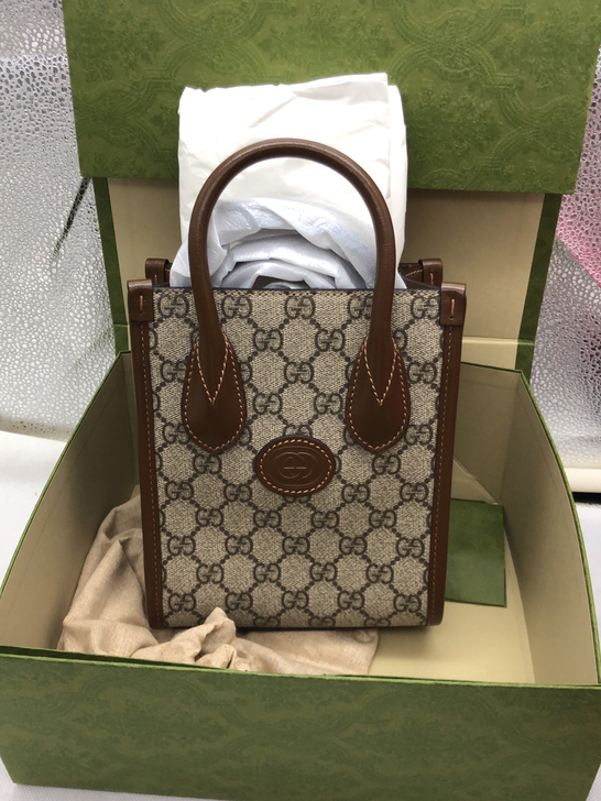 GUCCI古驰GG全新 Retro系列互...