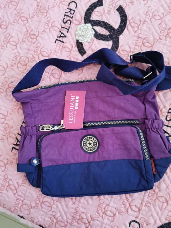 超级实用的包包，简约不简单，多隔层大容量，...