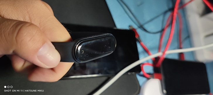 小米手环5nfc，小米65w氮化镓，带充电...