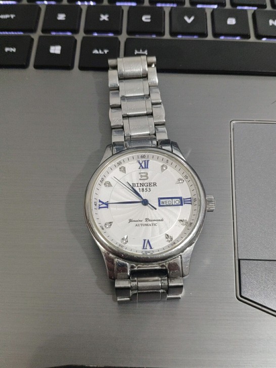 朋友喝多  打赌输的