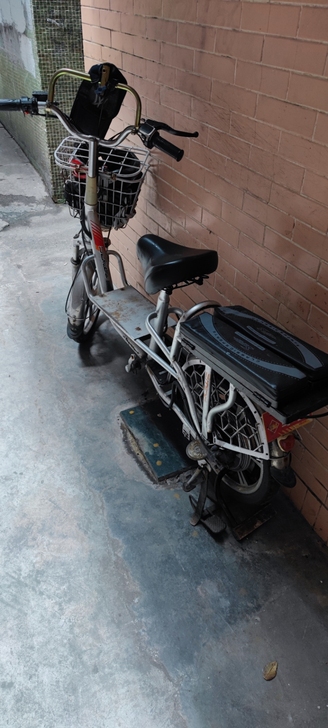 电动车48v带15安电池！正常能走30-4...