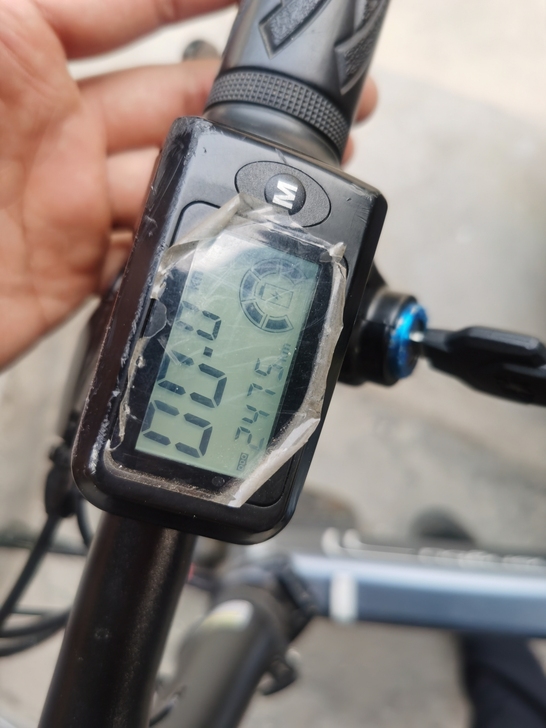 正步折叠电动车。市区代步通勤首选。很轻折叠...