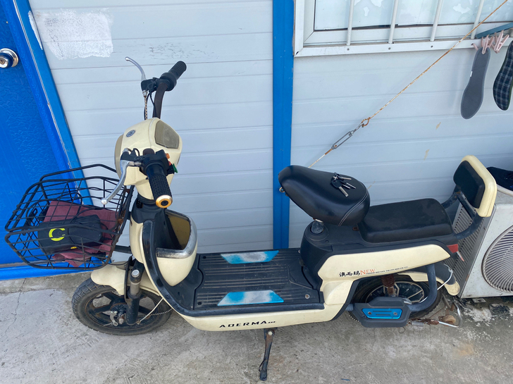 自用澳而玛电动车低价出售