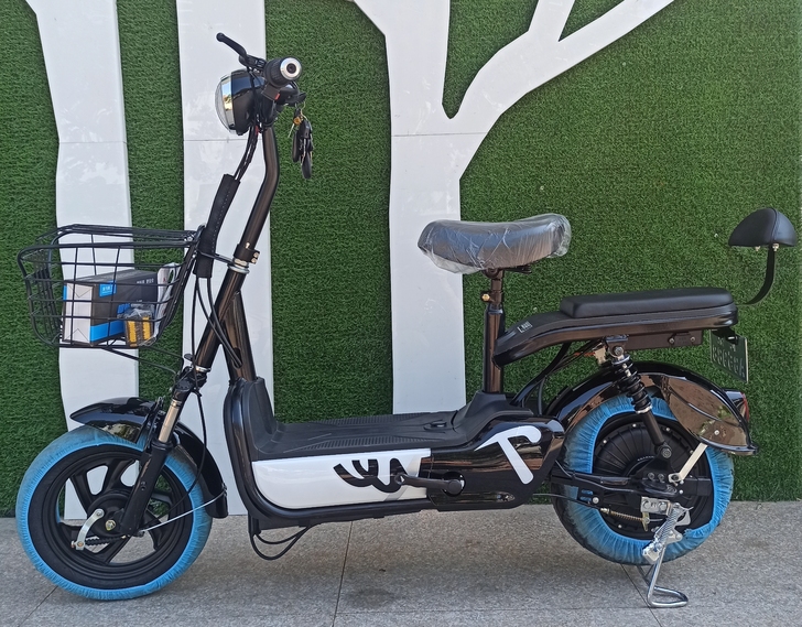 可上京白牌电动车980元转【全新】电动自行...