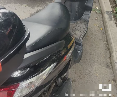 想换大点的，刚上完牌保险同步，原价5500...