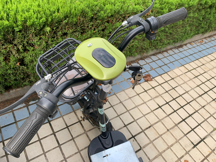 出一辆一手电动车 今年4.5月份刚买的 因...