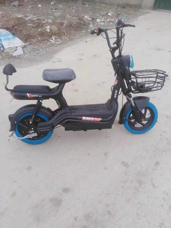 电动车有一个比较旧的600