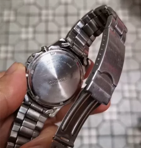 SEIKO石英表三眼表非卡西欧等，100米...