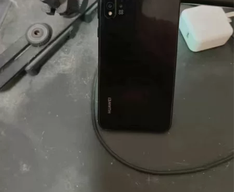 华为nova5黑色8+128g  原装无拆...