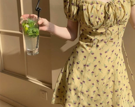 法式宫廷风气质方领绑带泡泡袖收腰显瘦显白少...