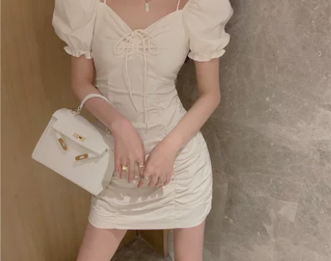 泡泡袖包臀裙一字肩 两件价格 仅试穿 非偏...