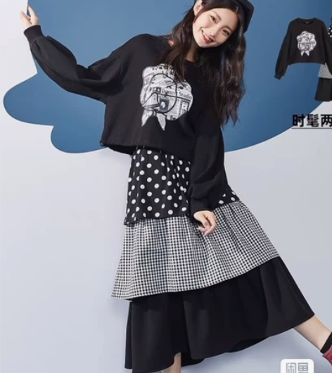 阔色半身裙蛋糕裙  适合春秋季节（非全新）...