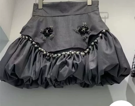 全新可爱俏皮少女新款性感闪钻修身半身裙休闲...