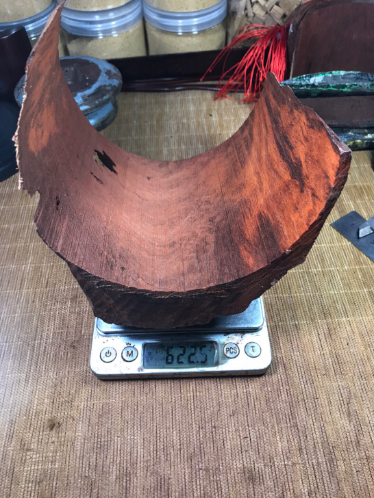 印度小叶紫檀笔筒皮料，详情见图
