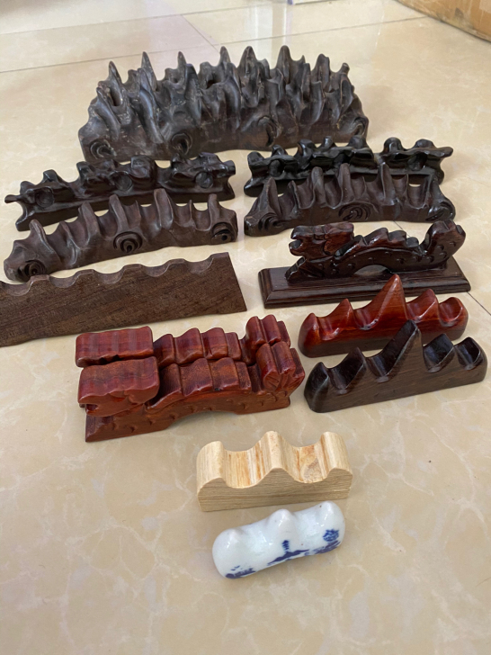处理各式笔搁,1-30元不等,需要联系