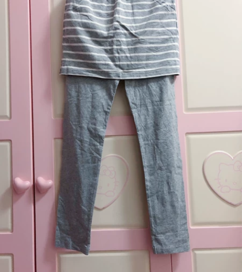 全新笛莎女童150～160裙式打底裤长裤休...