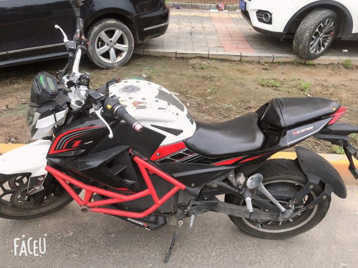 车是18年买的一手车，电车，电池去年6月份...