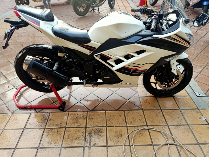 2018年的宝雕150只要新车三分一的价格...