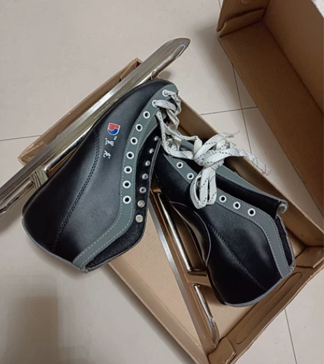 老款黑龙冰刀,全新未开刃,只剩36.37....