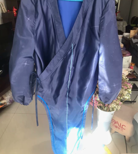 动漫服，XL，一套60 不议价，不包邮，不...