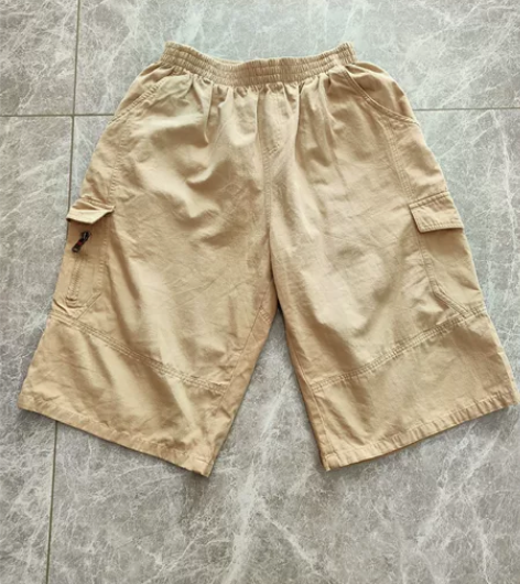 纯棉工装短裤，男款，L码，双侧有兜 感兴趣...