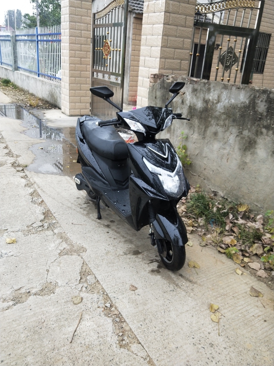 几乎全新的车子，，，，，6020电池，，续...