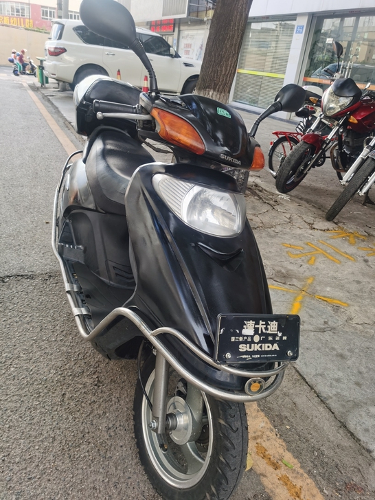 速卡迪125cc，车况靓，代步首选！手续遗...