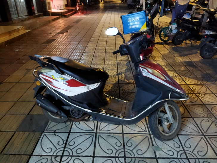我自己跑外卖用的车子  没有什么毛病倒手自...