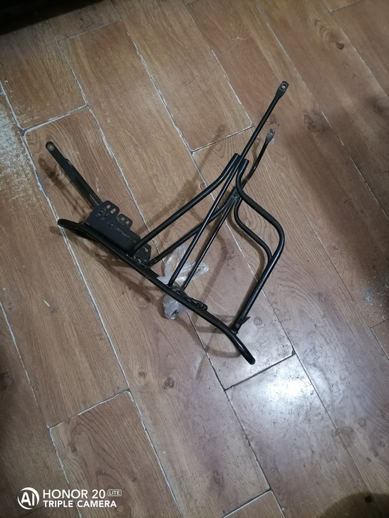 山地车后座架